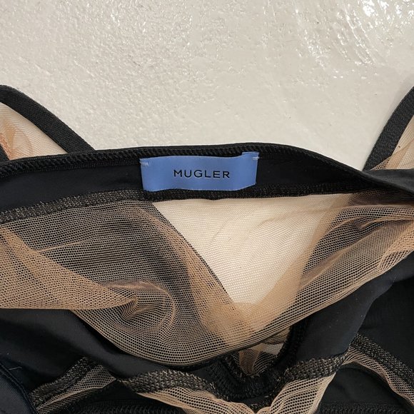 MUGLER Reflective Illusion Mesh Sports Bra - Picture 5 of 6